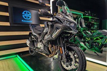 SE kufry boczne gratis! 2024 Kawasaki MOTO Chorzów!