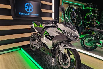 E-1 Od ręki Kawasaki MOTO Chorzów